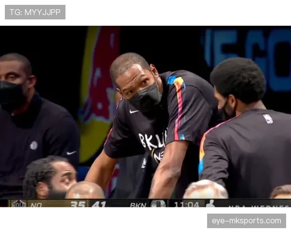 丹尼·格兰杰利用无球跑动提升外线效率显著超越队内其他得分手