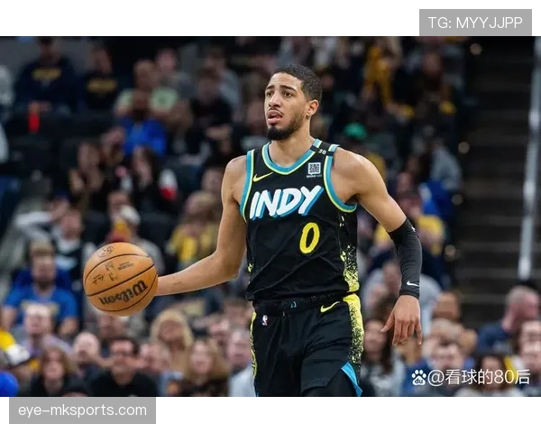 哈利伯顿持续高效组织助攻率显著提升球队进攻节奏