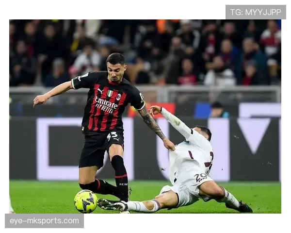 AC米兰背后的战术危机：三后卫体系暴露，皮奥利的固执正撕裂豪门根基！